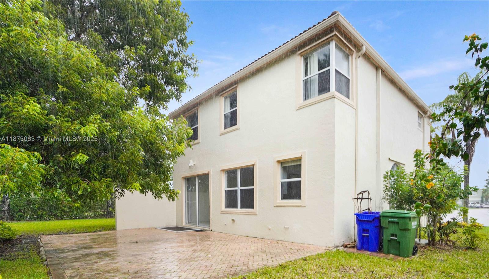 TOWNGATE - Residential