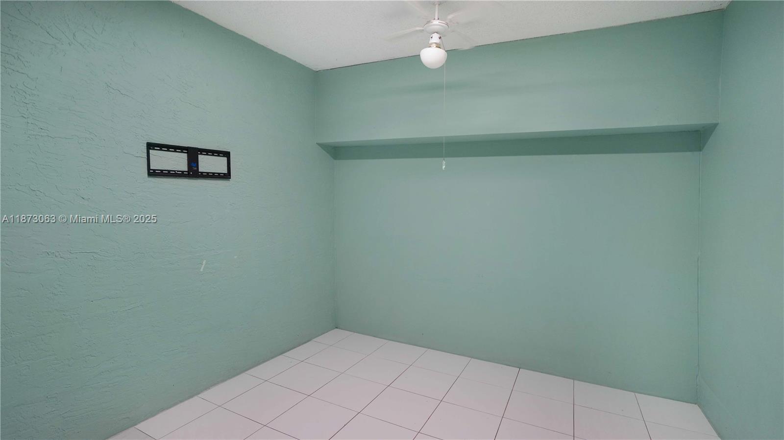 TOWNGATE - Residential