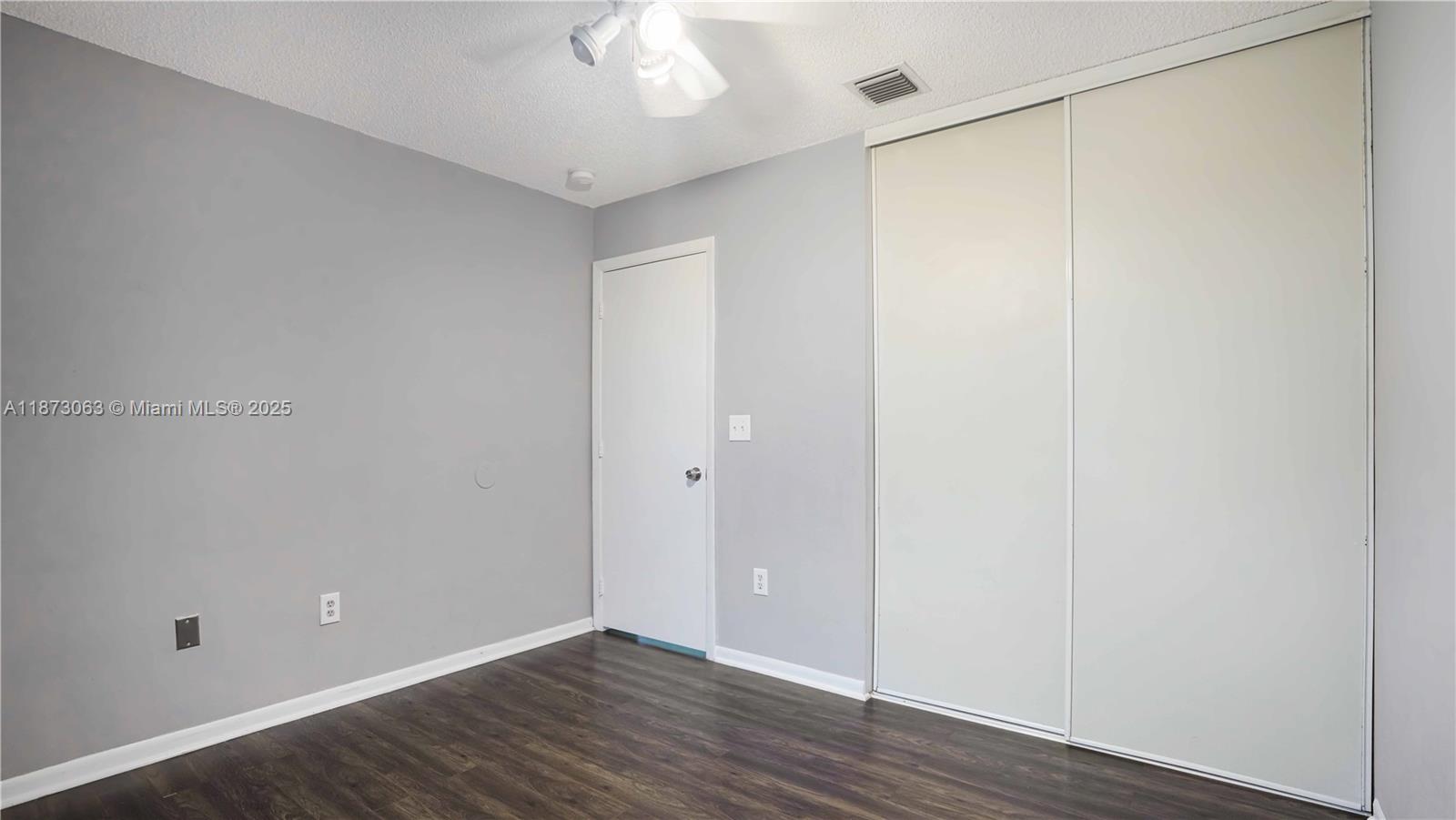 TOWNGATE - Residential