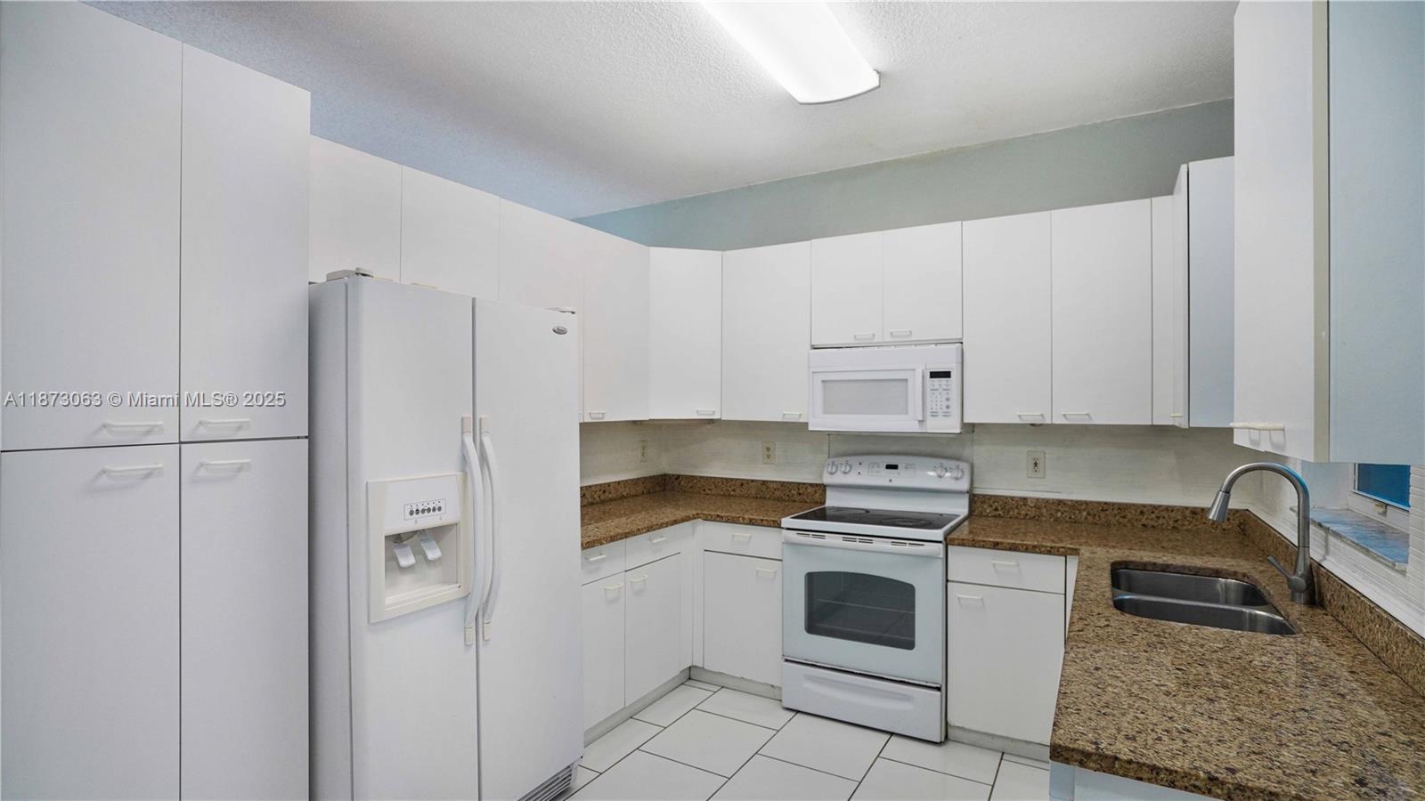 TOWNGATE - Residential