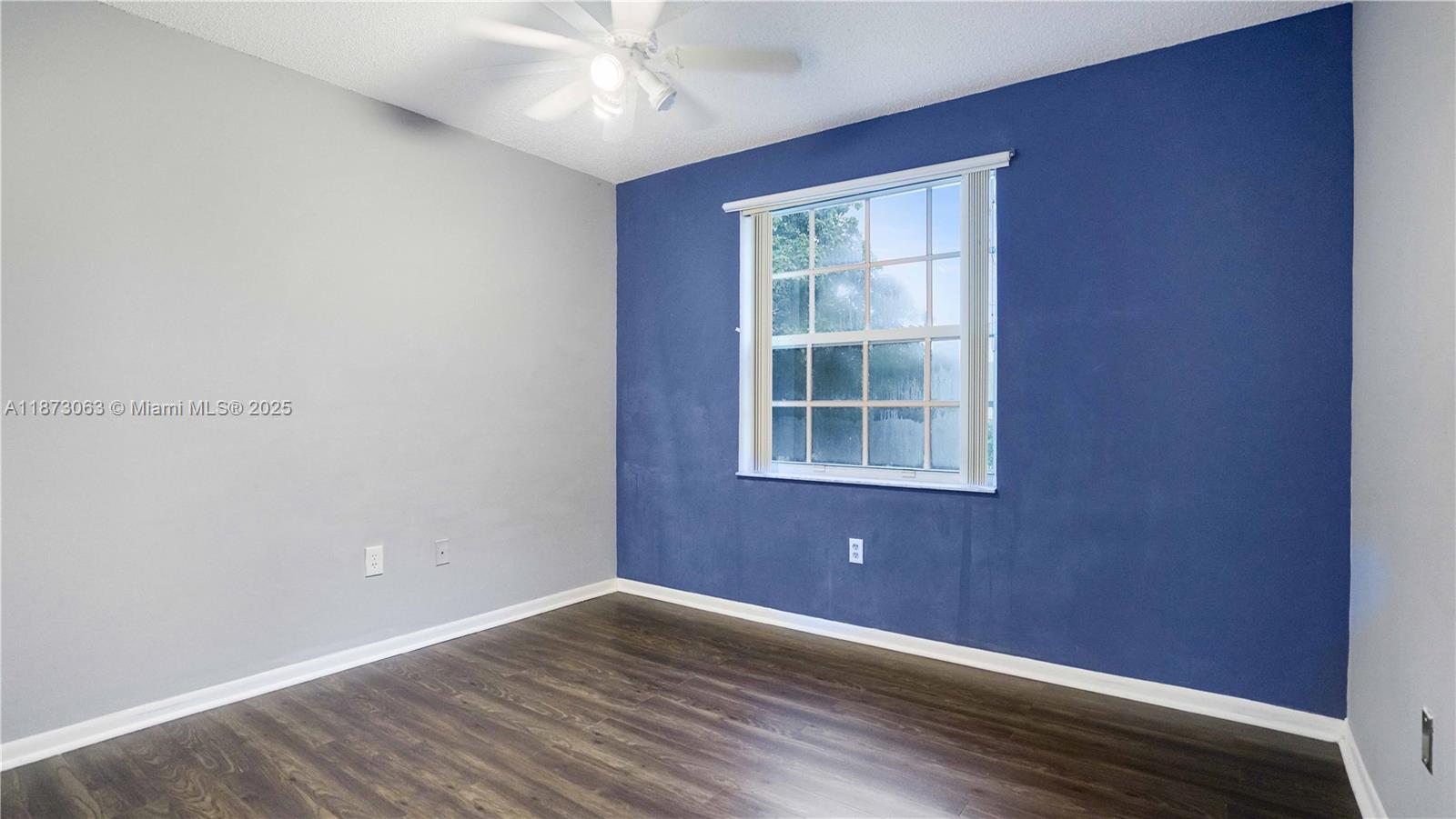 TOWNGATE - Residential