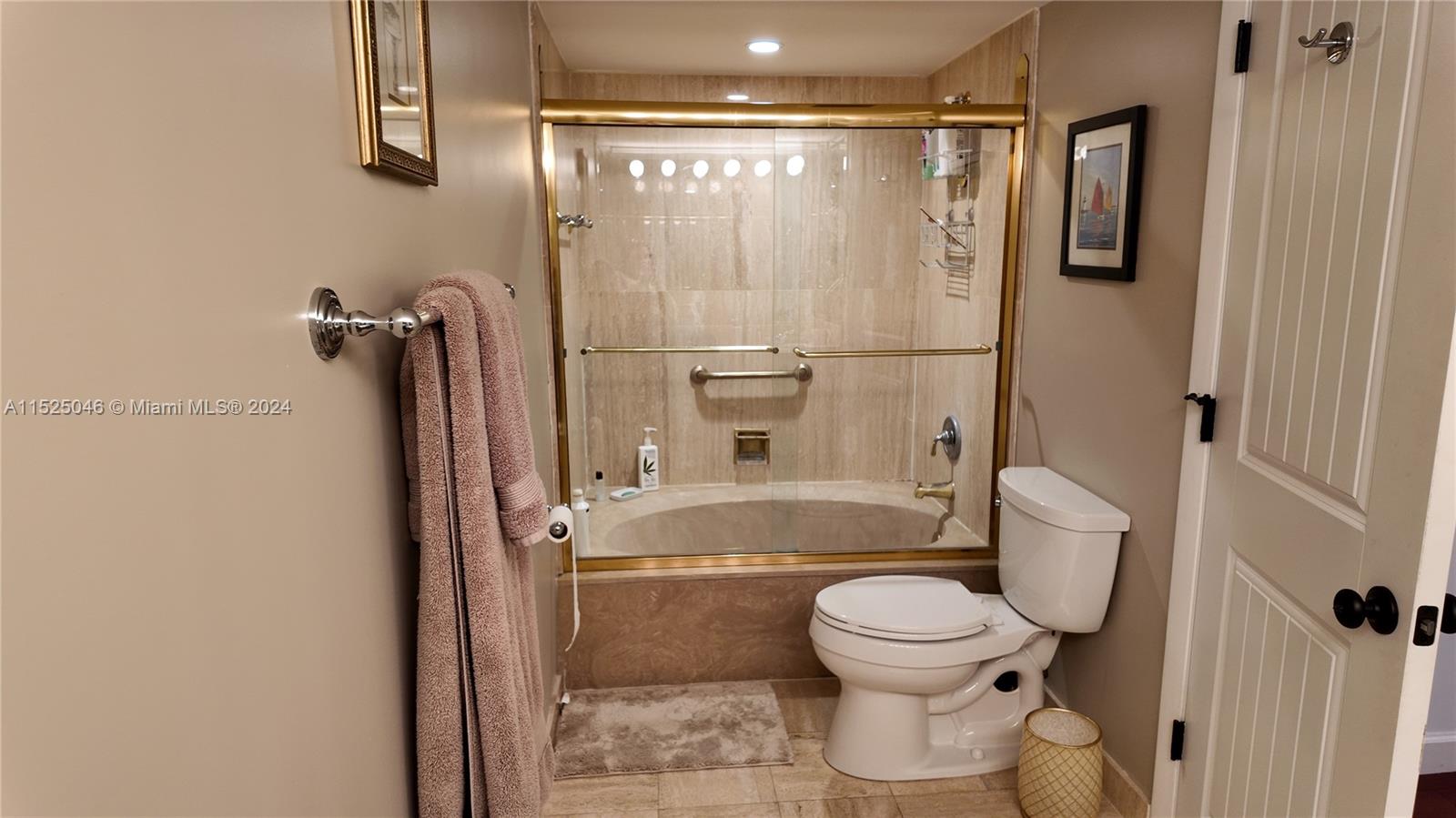 SUMMIT CONDO - Residential Lease