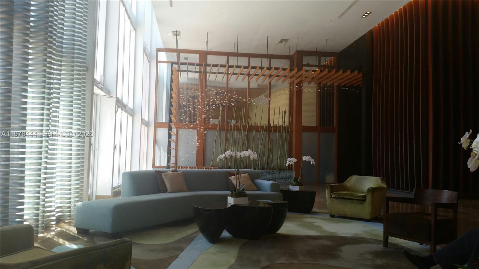 50 Biscayne Blvd 703