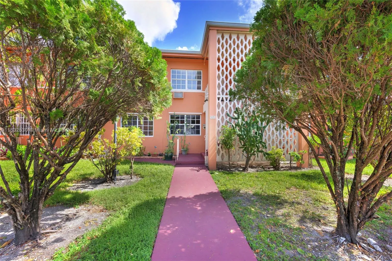 Miami, Florida 33135, United States, 1 Bedroom Bedrooms, ,1 BathroomBathrooms,Residential,Active,50396