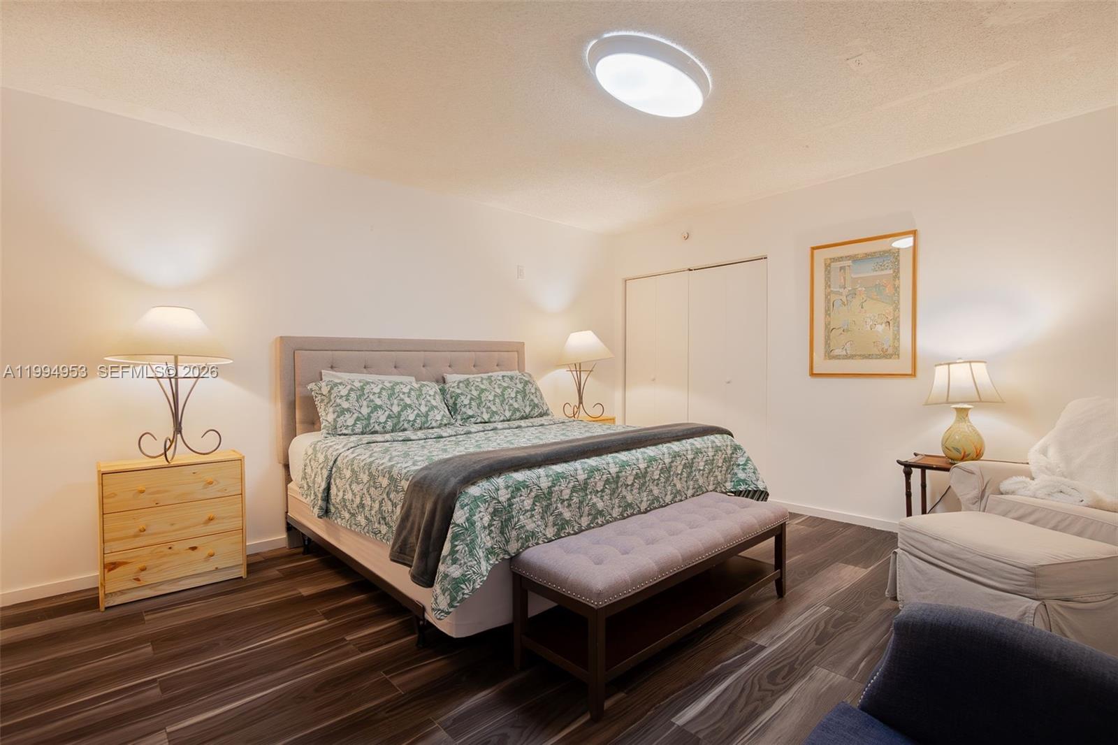 SUGAR POND MANOR OF WELLI - Residential