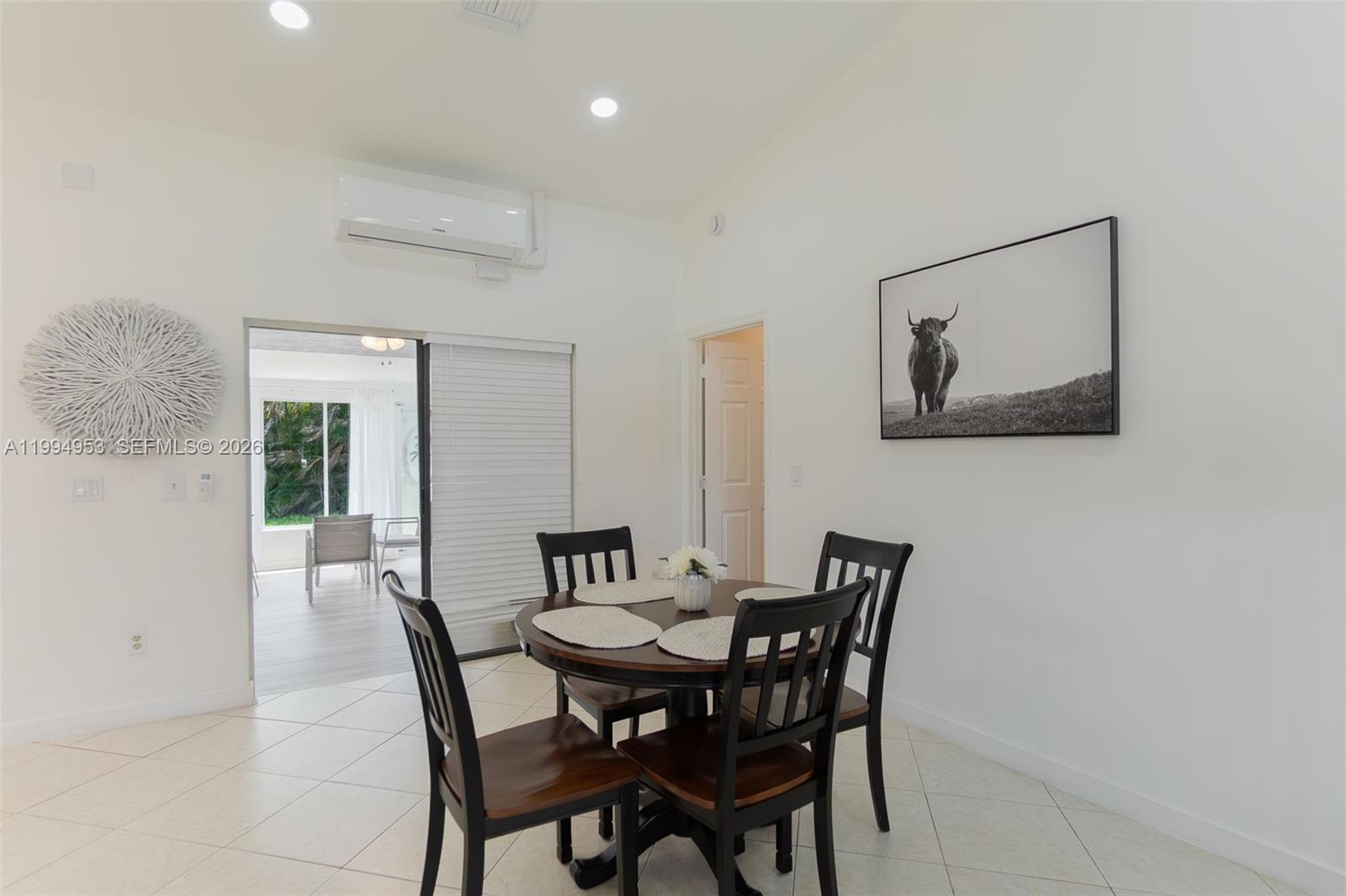 SUGAR POND MANOR OF WELLI - Residential