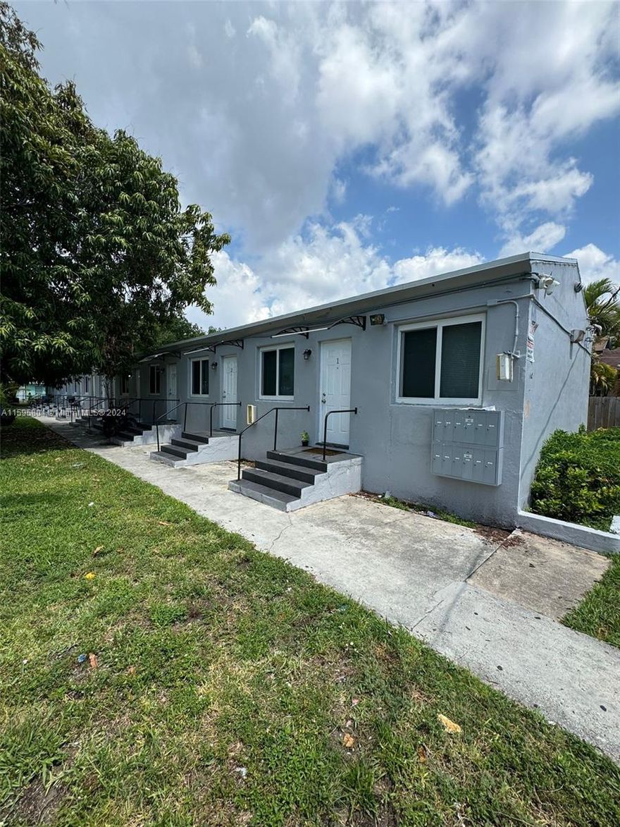 Renovated 11 studio units in centrally located West Brickell, 5 minutes to Downtown and Calle Ocho. Very few vacancies in this area! Apartments rent in 1-2 days. Impact windows and doors in every apartment. Dedicated laundry room with 2 coin-operated washers and 2 coin-operated dryers. Newly installed fence with pin-access gate. *Please see broker remarks*