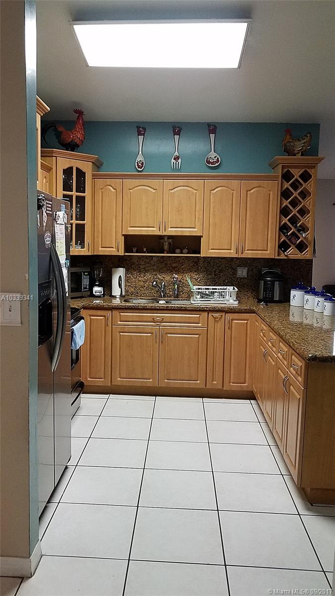 MAJESTIC ESTATES 3RD ADDN - Residential Lease
