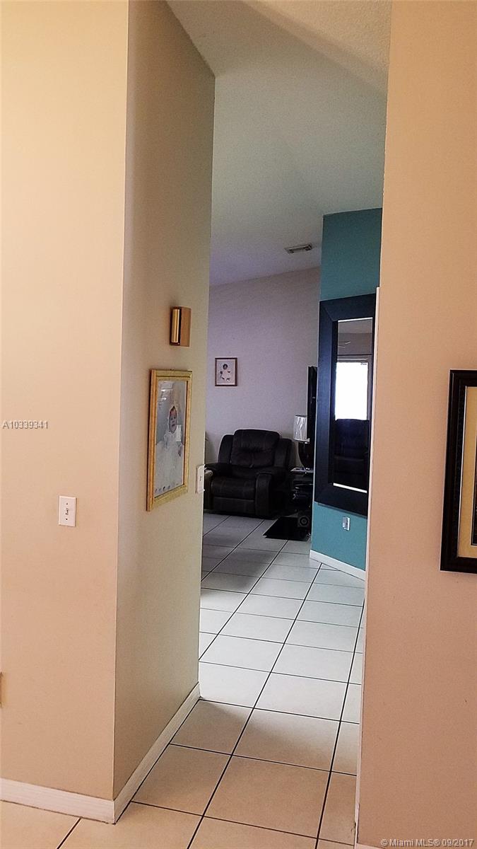 MAJESTIC ESTATES 3RD ADDN - Residential Lease