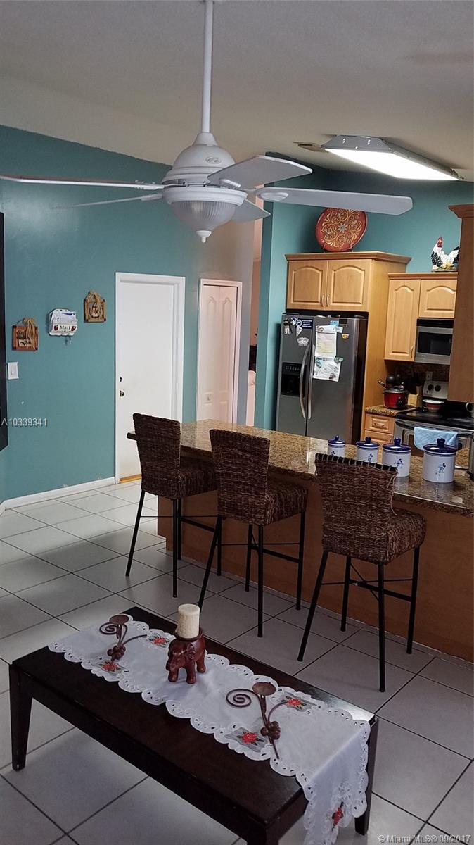 MAJESTIC ESTATES 3RD ADDN - Residential Lease