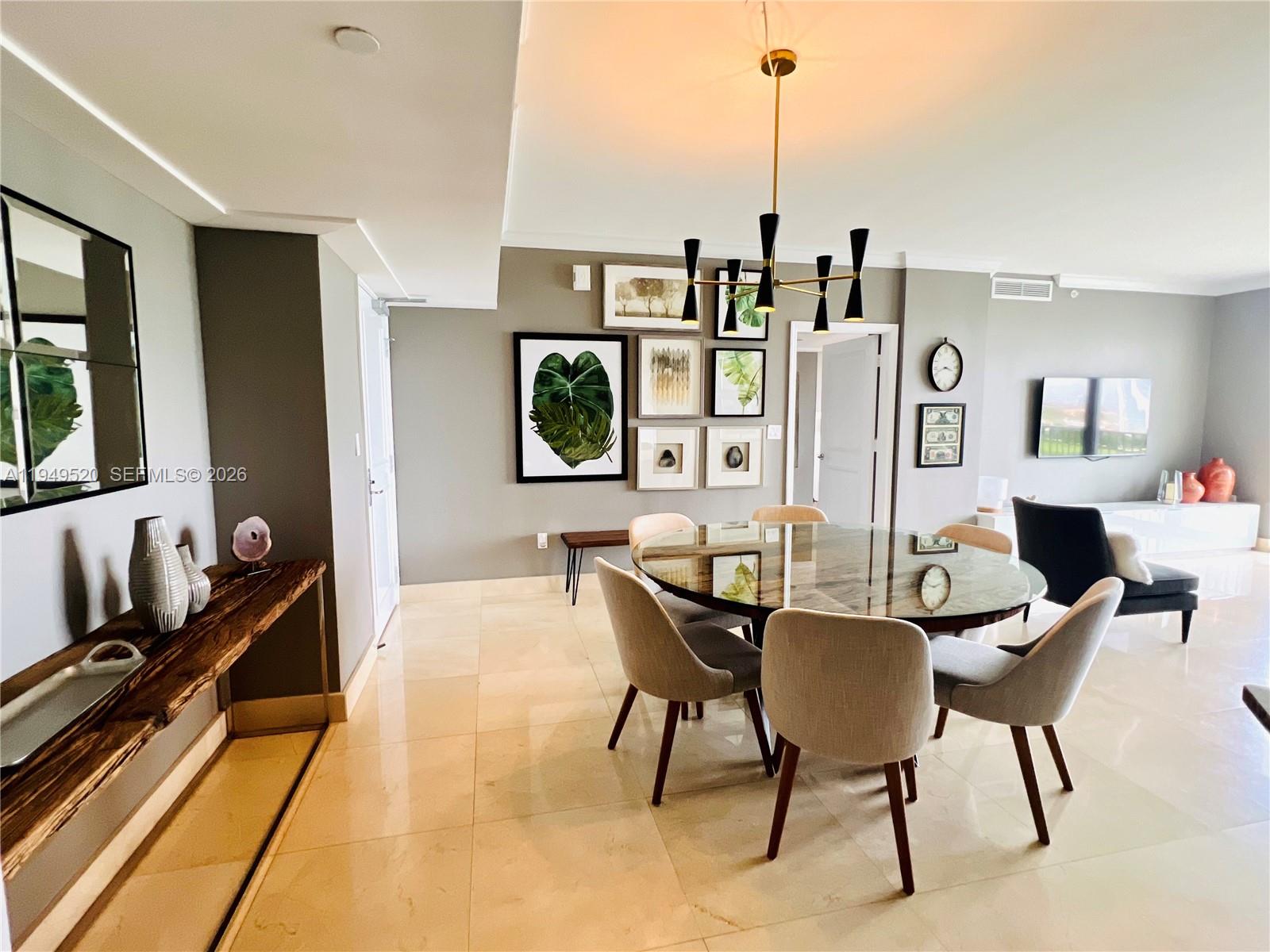 TURNBERRY VLG NO TOWER CO - Residential