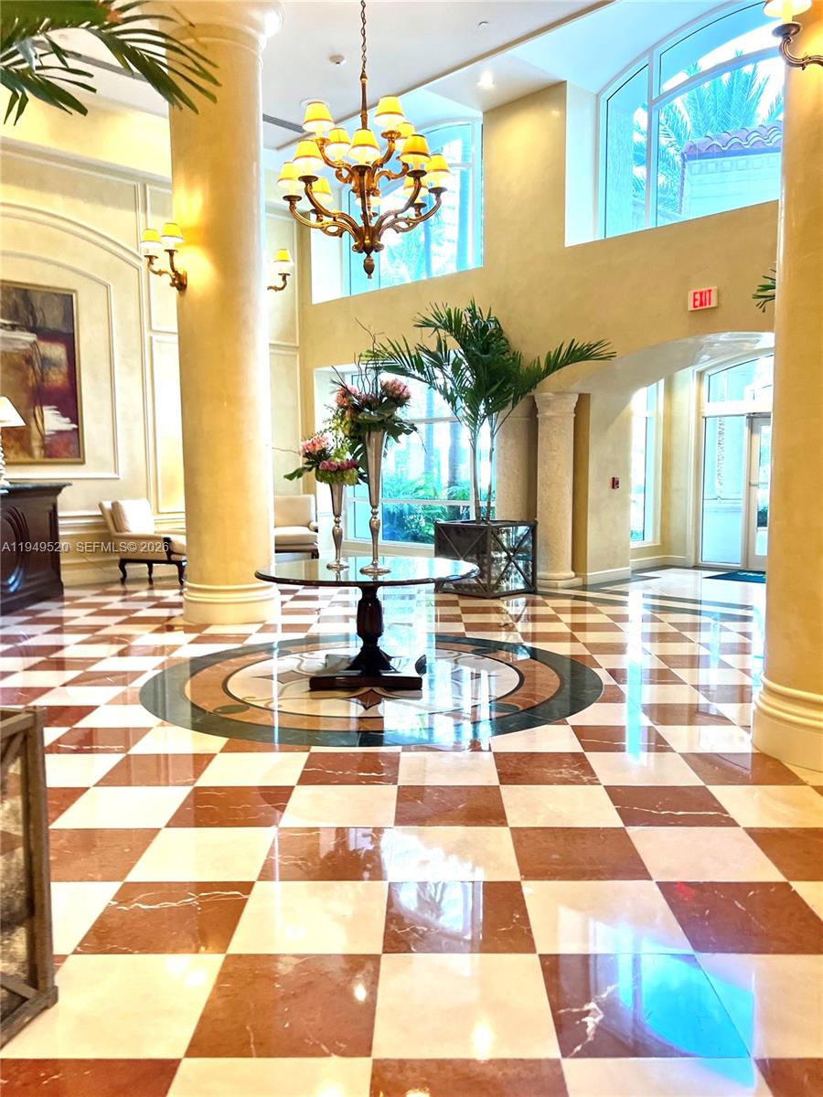 TURNBERRY VLG NO TOWER CO - Residential