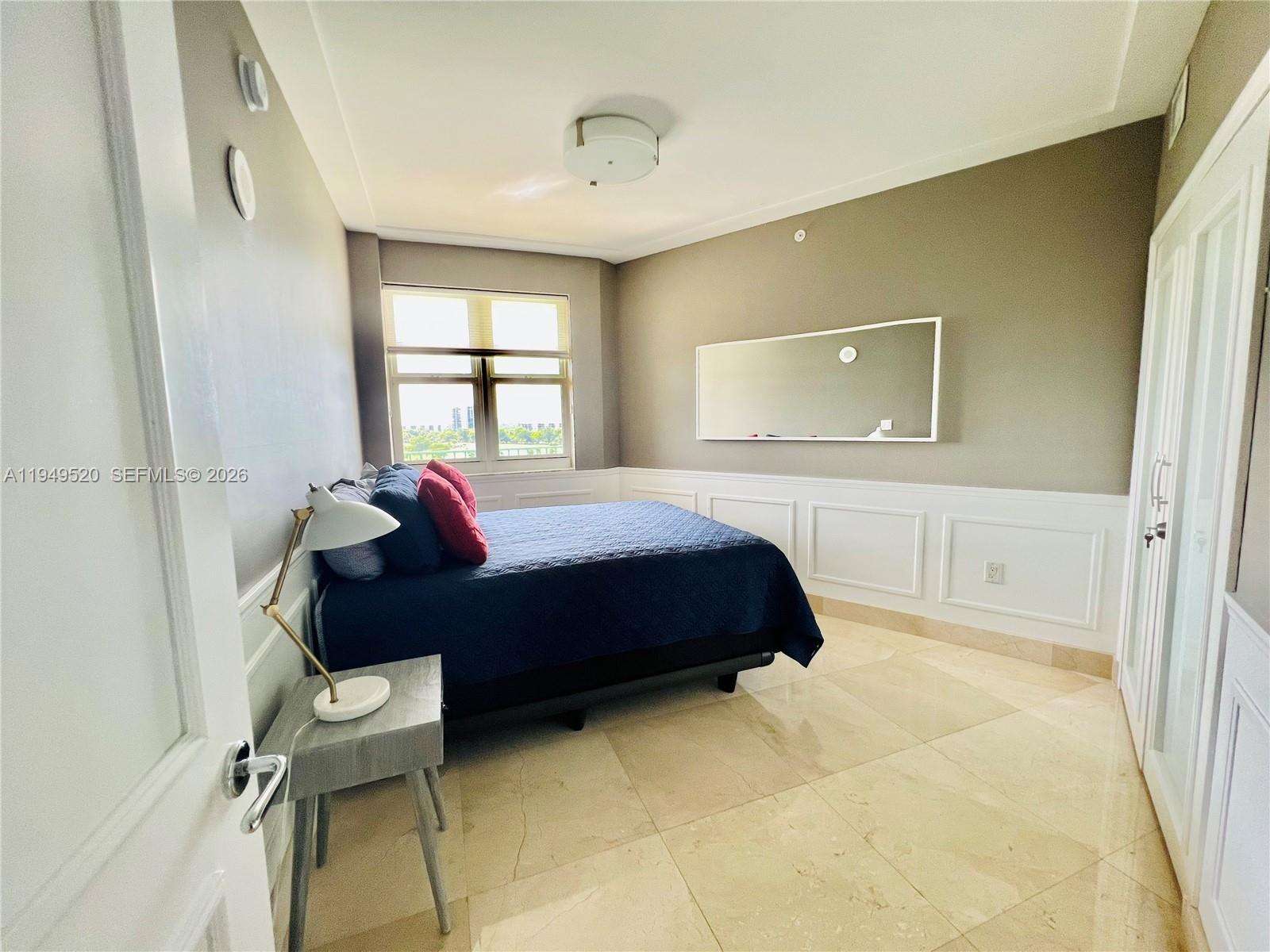 TURNBERRY VLG NO TOWER CO - Residential