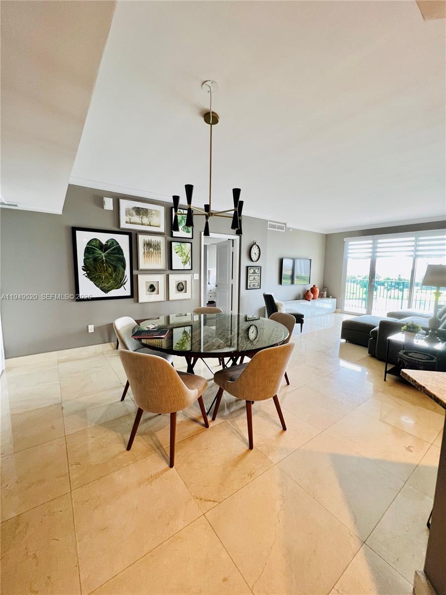 TURNBERRY VLG NO TOWER CO - Residential