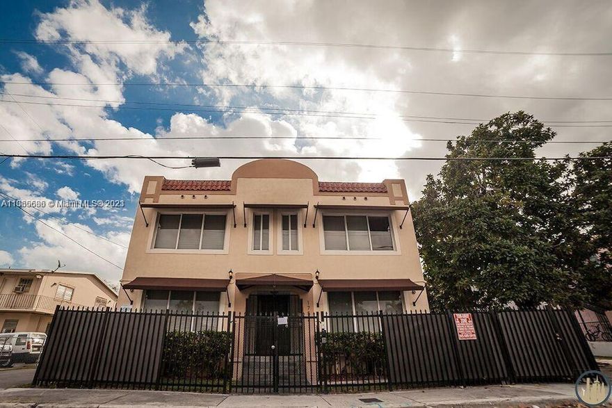 Cozy 1/1 Uit Located In Little Havana next to Marlins Park. Includes, Water, & Fumigation. Stainless Steel Appliances. Laundry Facility inside Lot. This boutique building is fully gated, and has security cameras throughout property. STREET PARKING, WATER & ELECTRICITY INCLUDED.