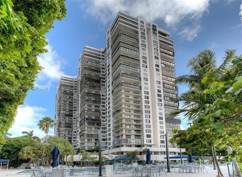 2333 Brickell Ave 1803 Miami FL 33129