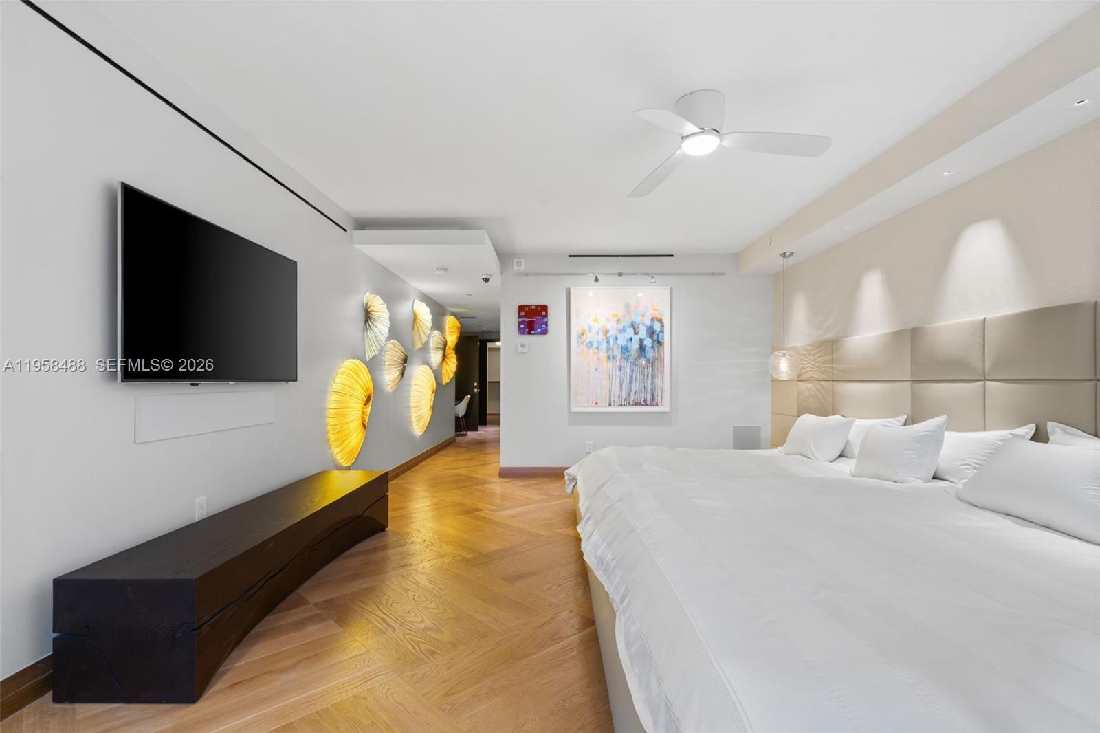 BAL HARBOUR TOWER CONDO - Residential