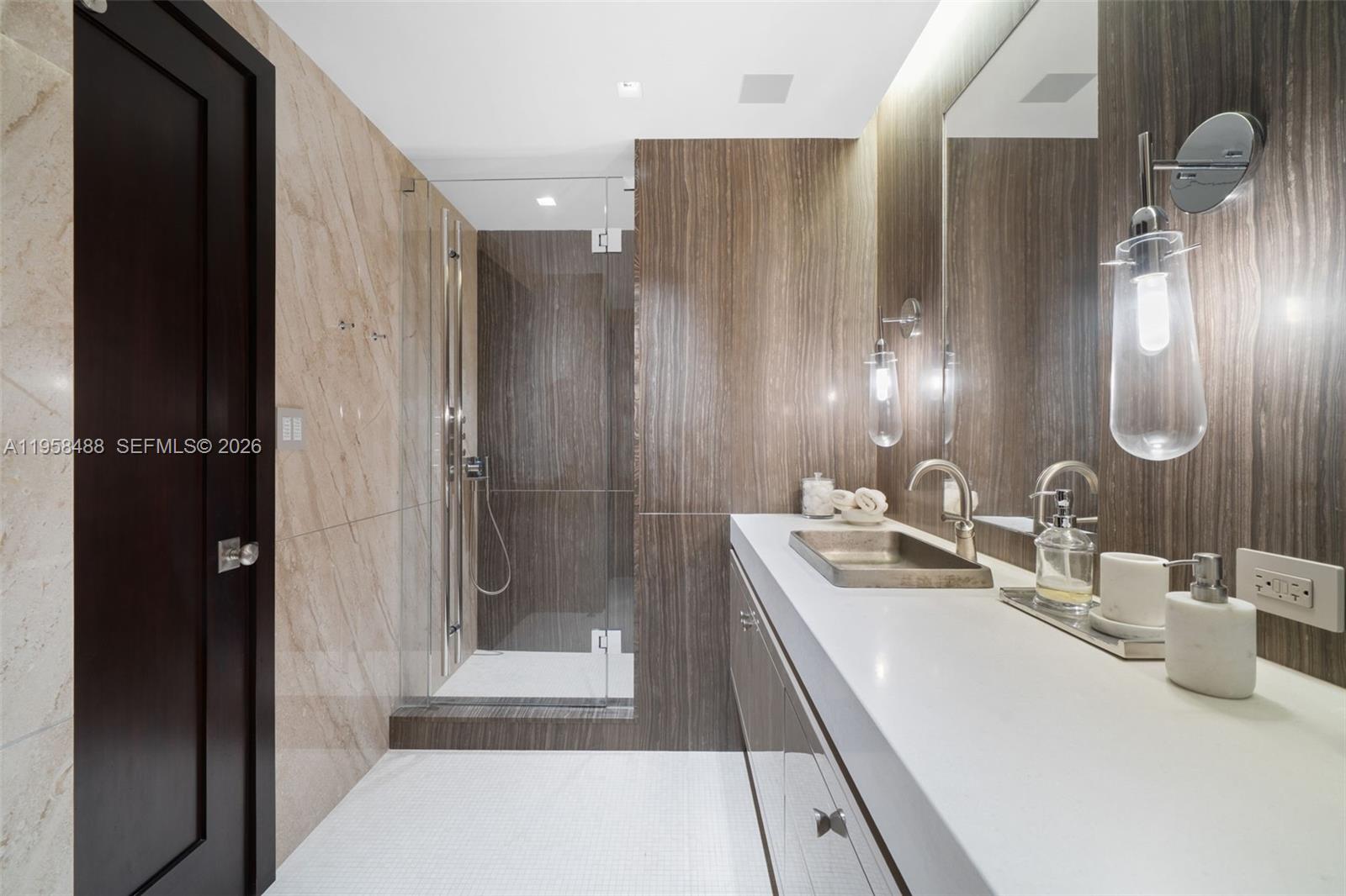 BAL HARBOUR TOWER CONDO - Residential