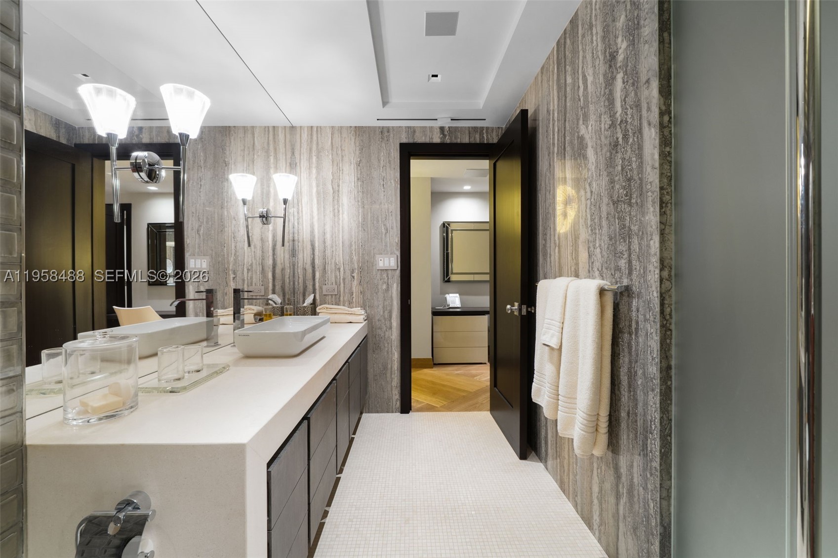 9999 Collins Ave Apt 3e, Bal Harbour, FL, 33154, USA, 3 Bedrooms Bedrooms, ,4 BathroomsBathrooms,Condo,Active,9999 Collins Ave Apt 3e,A11958488