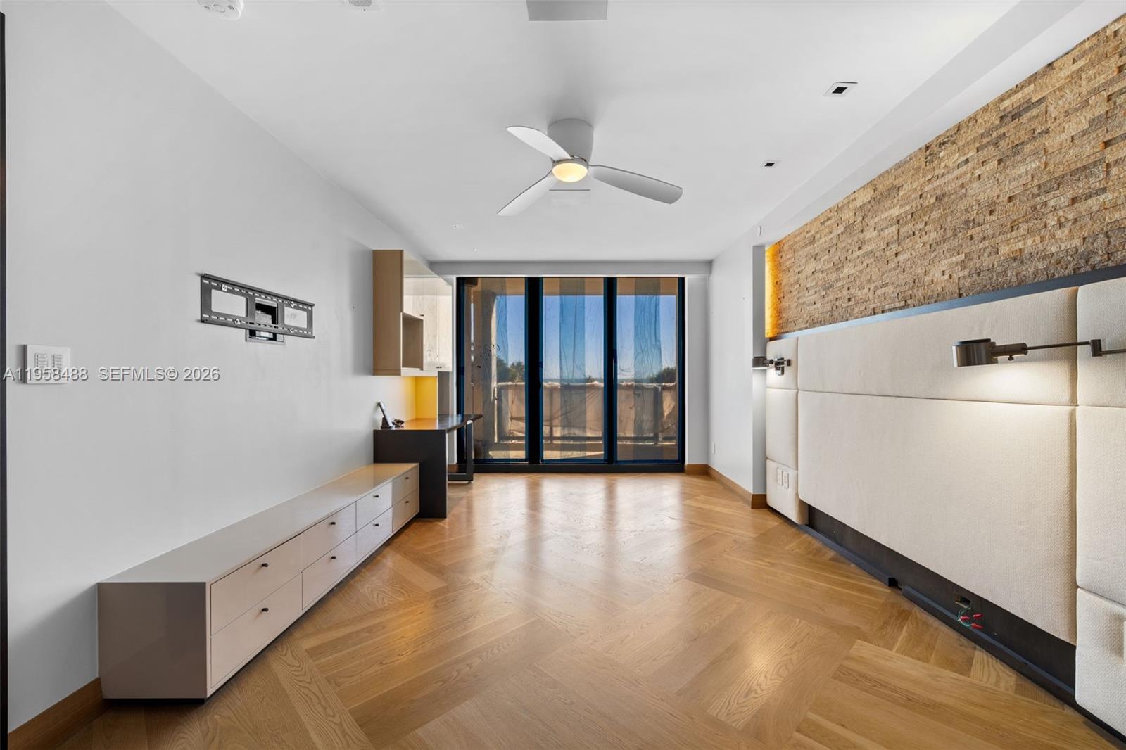 BAL HARBOUR TOWER CONDO - Residential