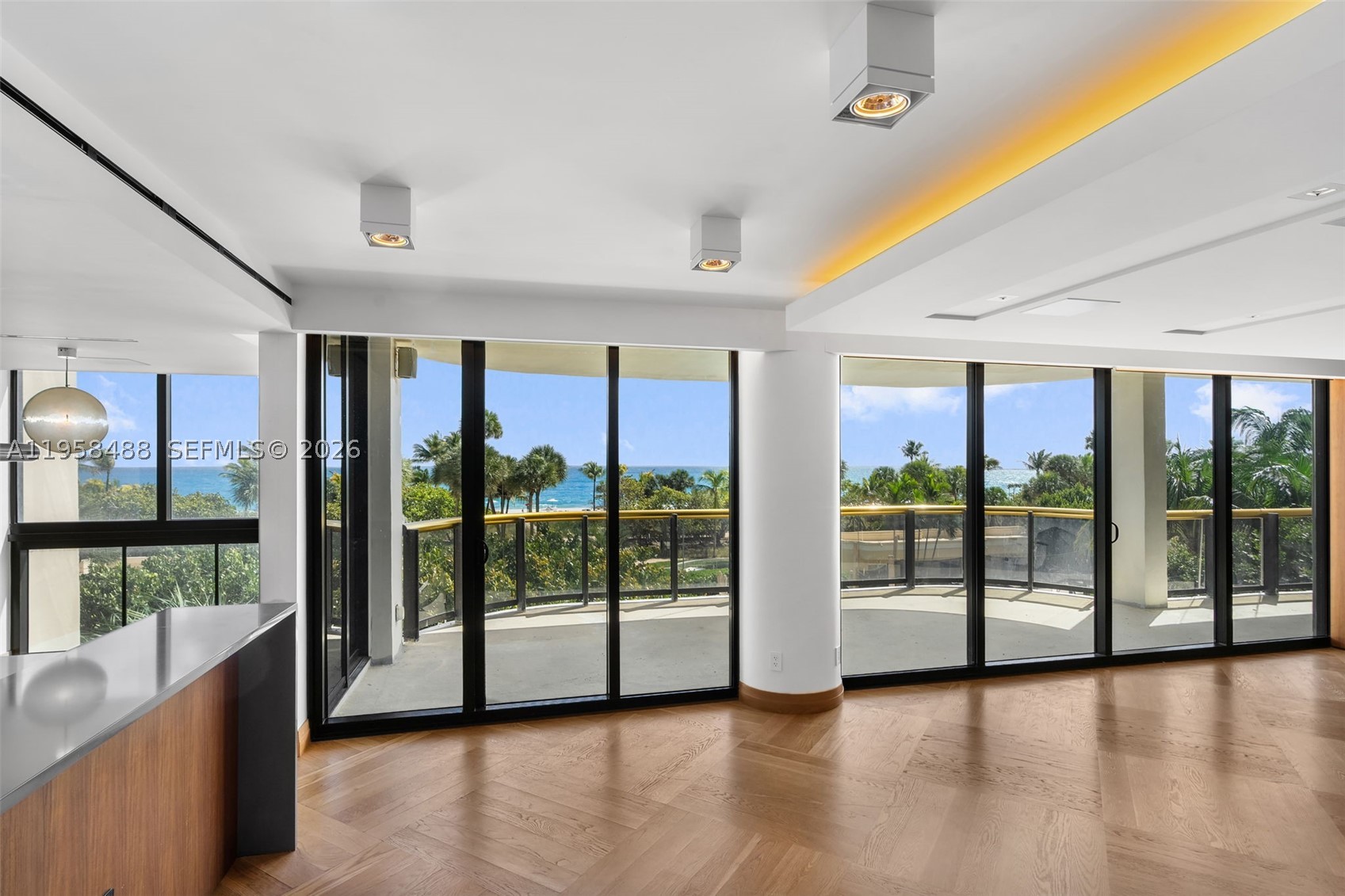 9999 Collins Ave Apt 3e, Bal Harbour, FL, 33154, USA, 3 Bedrooms Bedrooms, ,4 BathroomsBathrooms,Condo,Active,9999 Collins Ave Apt 3e,A11958488