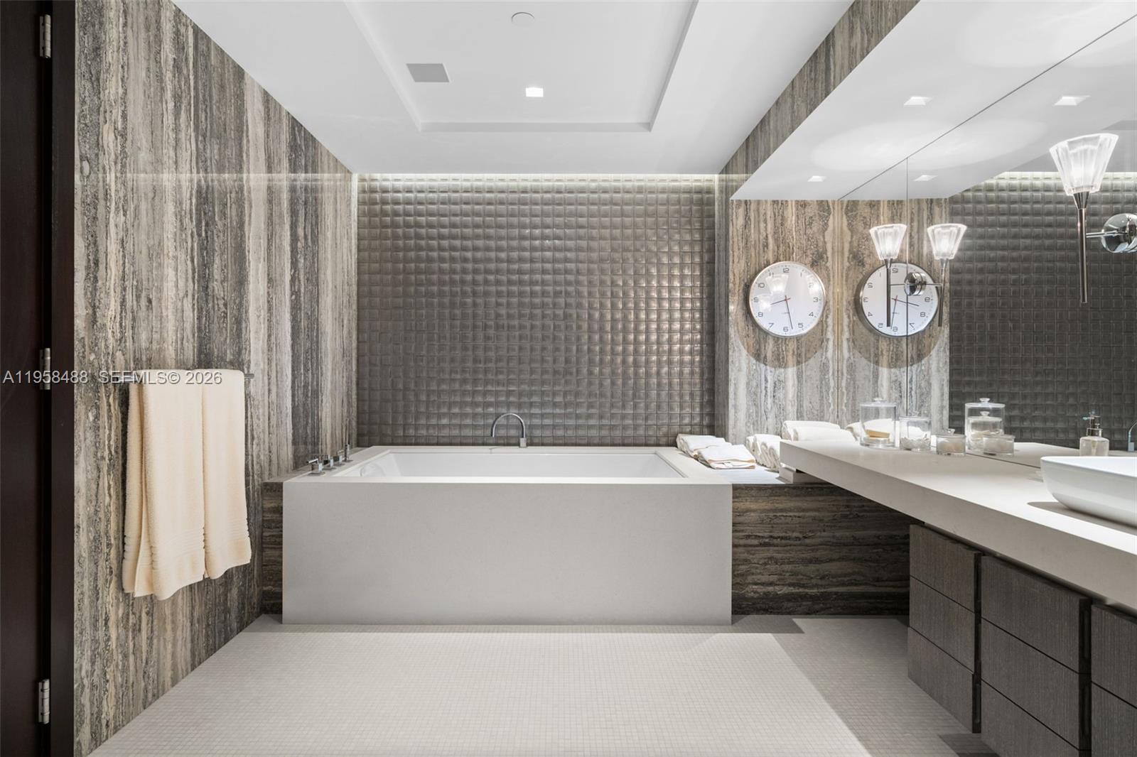 BAL HARBOUR TOWER CONDO - Residential