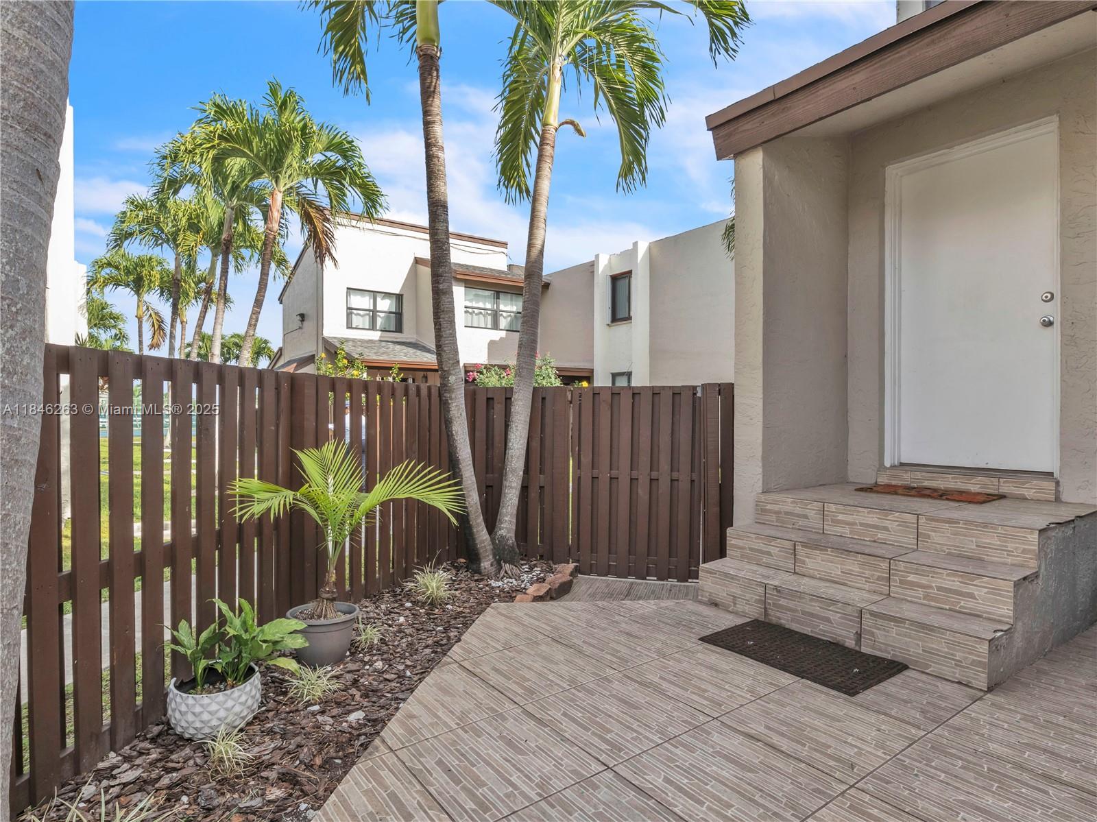 3-bed, 2-bath, 1275 sqft townhouse 1 assigned and 1 guest - quick HOA. Centrally located near schools, stores, and major expressways like the Turnpike and 836. Dive into the vibrant community lifestyle with access to a refreshing pool, tennis court, and the tranquility of a lake view. Enjoy the convenience of 1 assigned parking space, 1 guest and the security of a fenced unit. The residence is bathed in natural light, creating an inviting atmosphere throughout. Step outside onto your patio, perfect for relaxing or entertaining guests. The unique two-floor design in the living room and master bedroom adds a touch of elegance, while the walk-in closets provide ample storage space. Don't miss the opportunity to make this stunning townhouse your new home!
