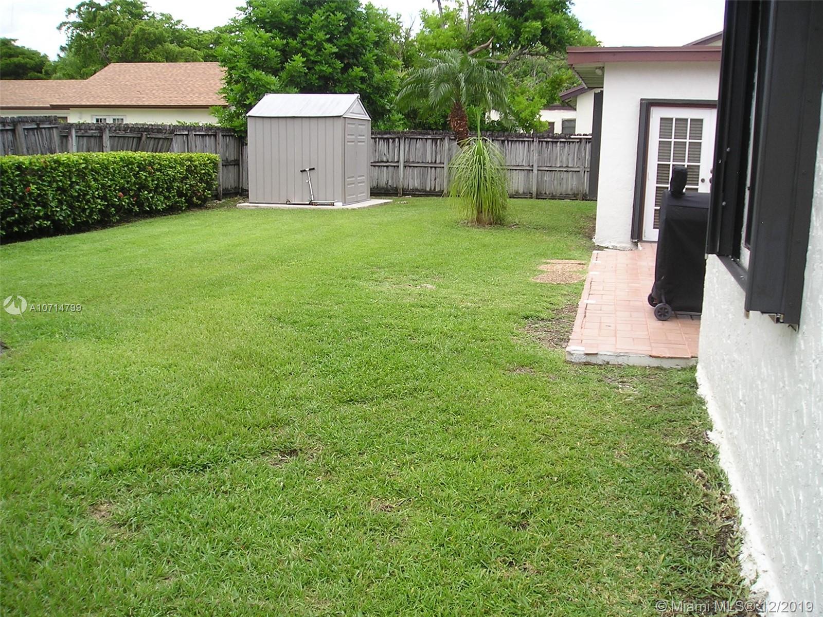 CORAL WOODS - Residential