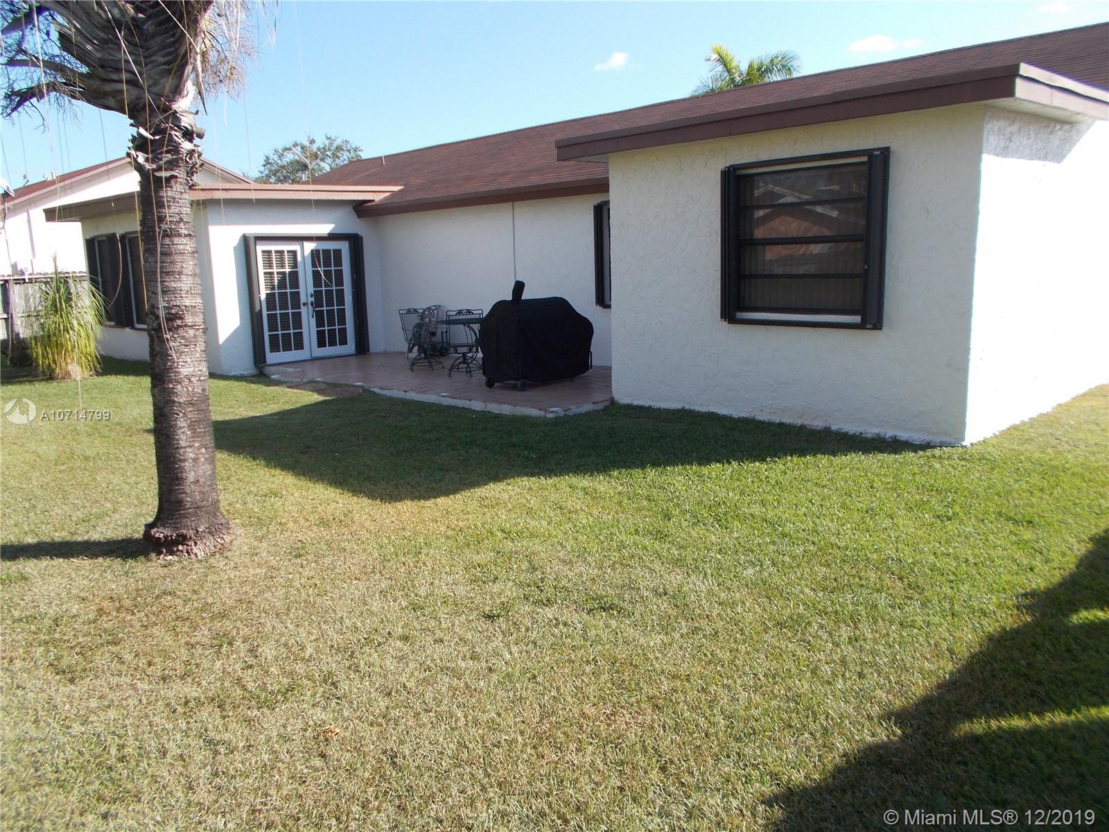 CORAL WOODS - Residential