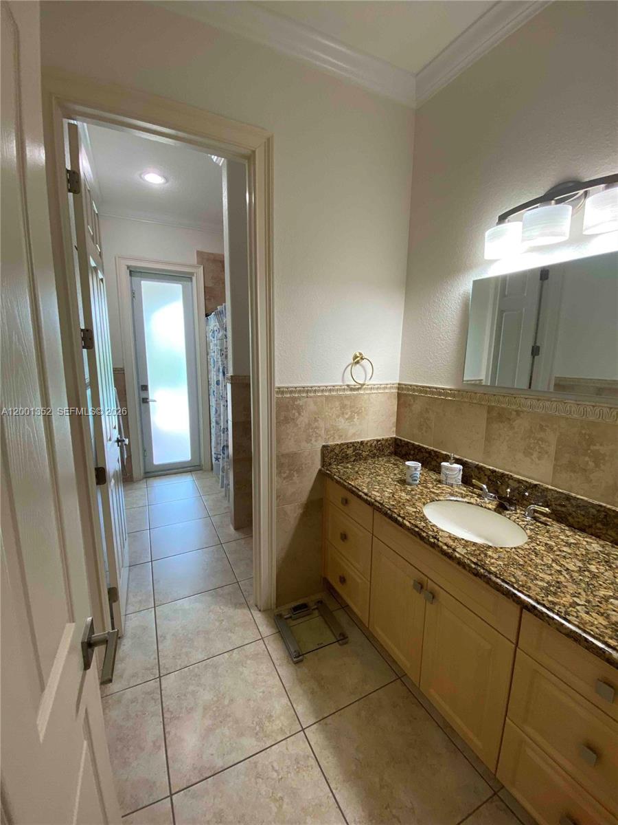 KRIZIA SUB 5TH ADDN - Residential Lease