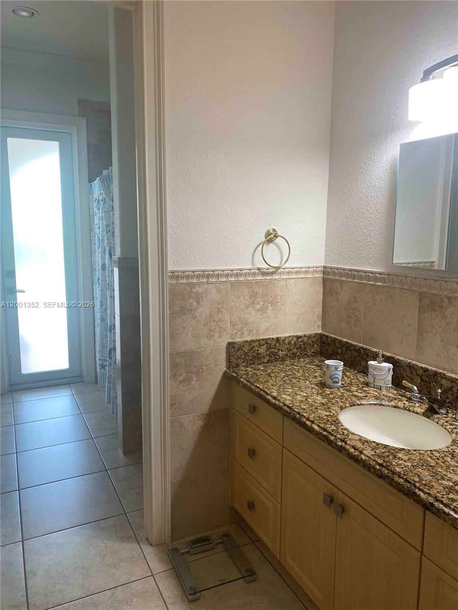 KRIZIA SUB 5TH ADDN - Residential Lease