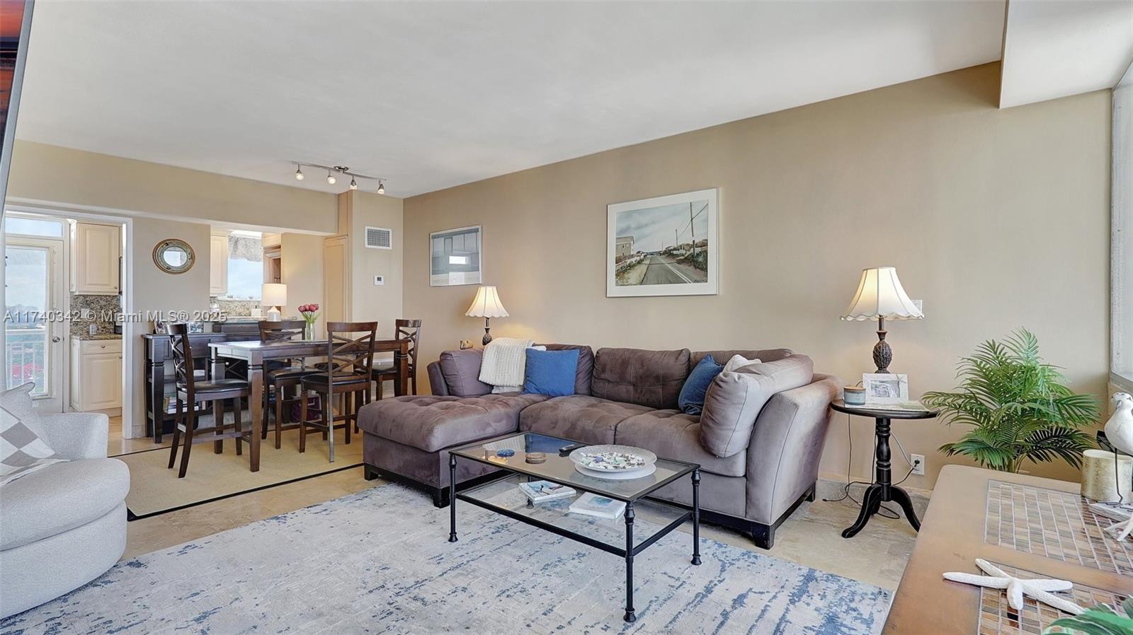 1920 S Ocean Dr 1009