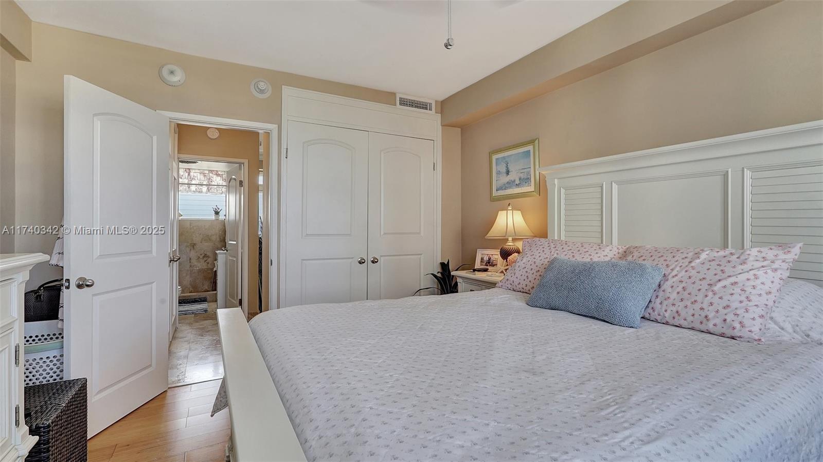 1920 S Ocean Dr 1009