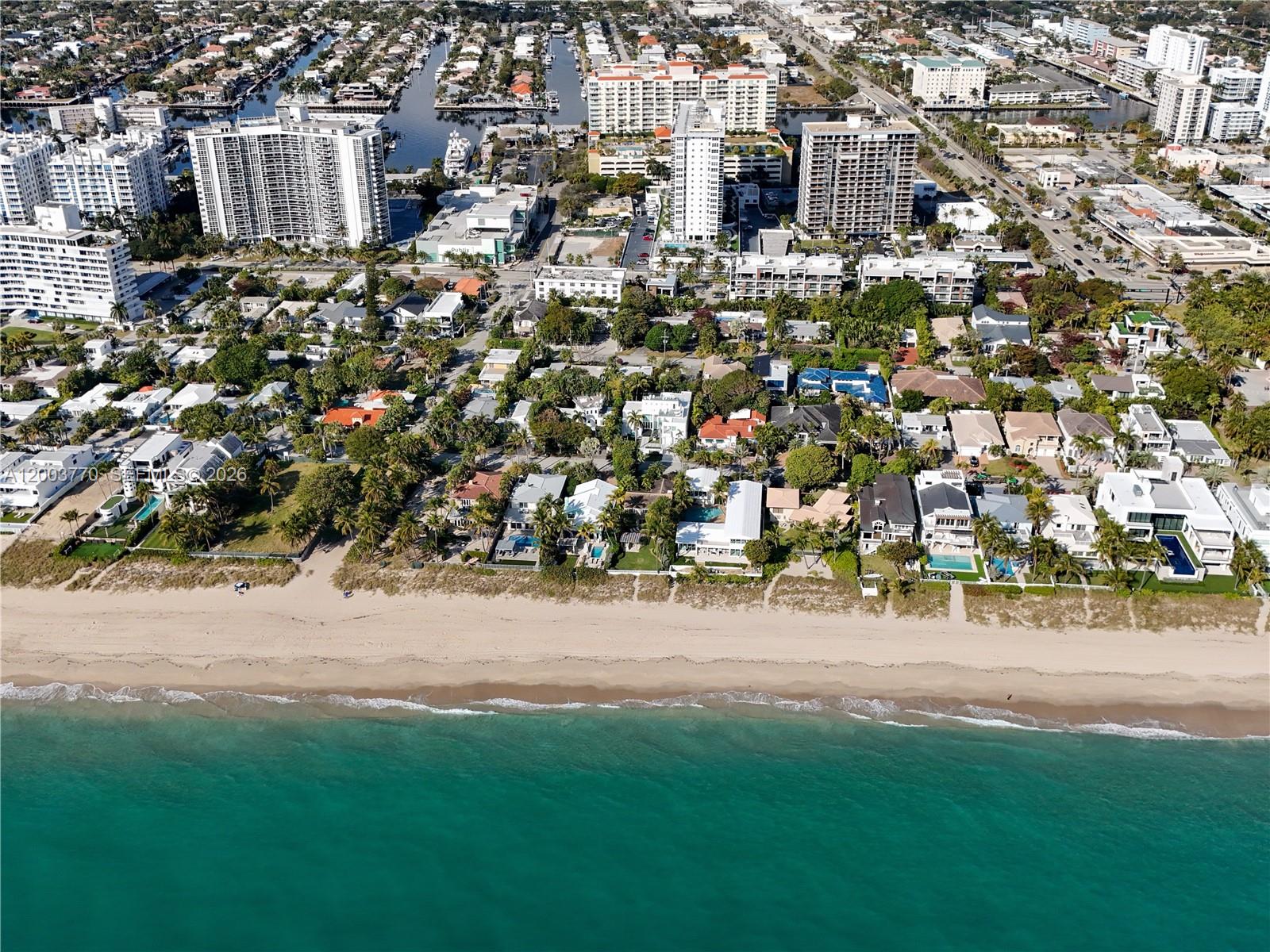 LAUDERDALE BEACH - Land