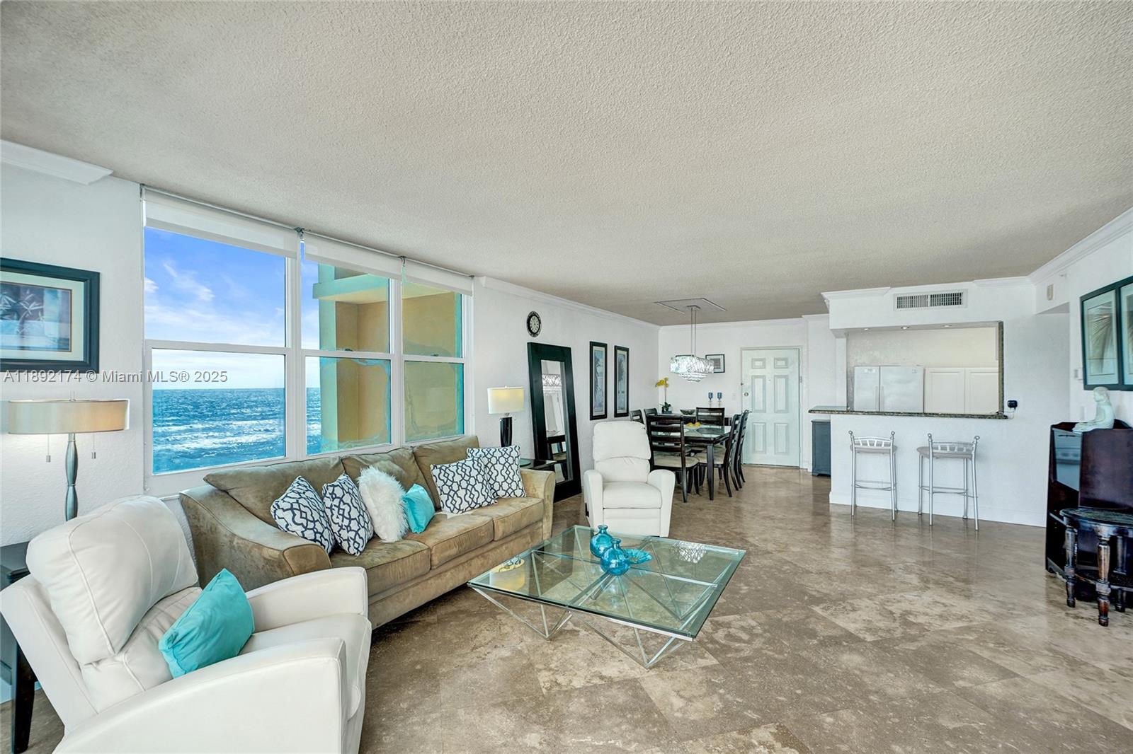 WAVE CONDO - Residential Lease