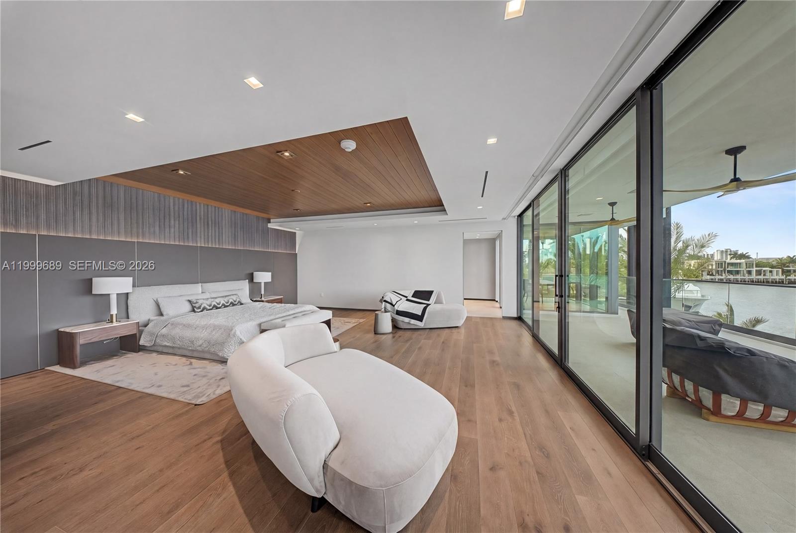 LUCILLE ISLAND - Residential