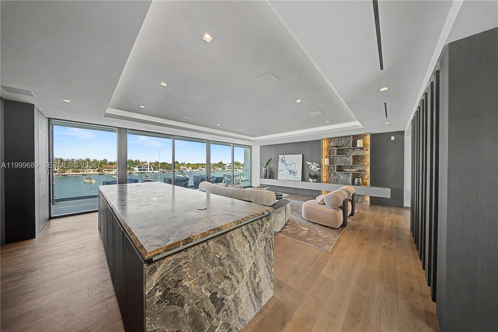 LUCILLE ISLAND - Residential
