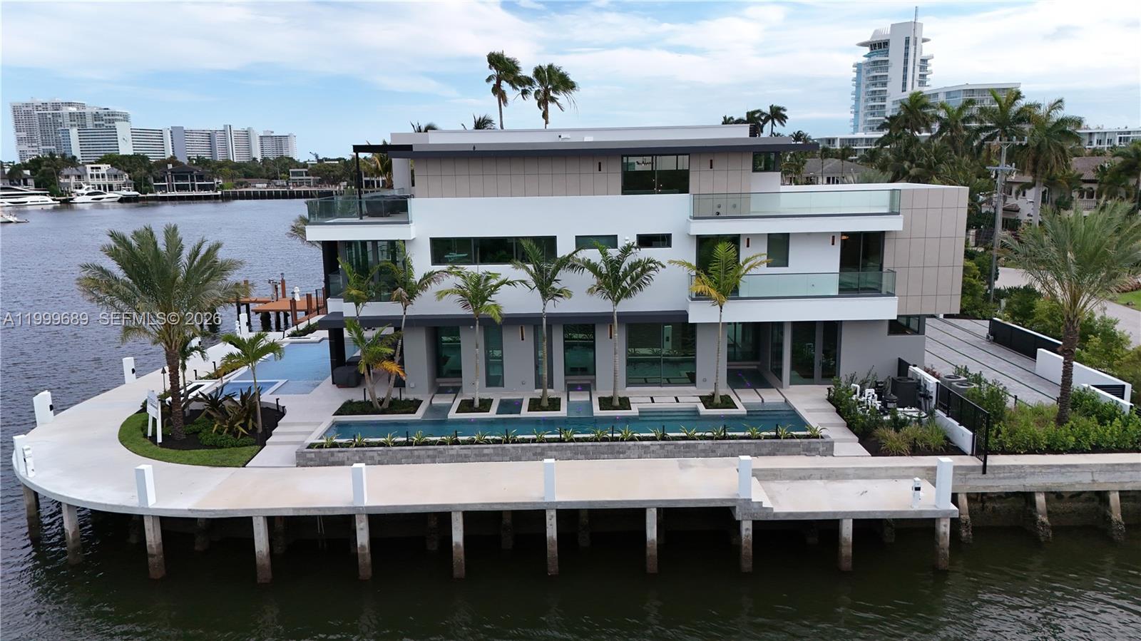 LUCILLE ISLAND - Residential