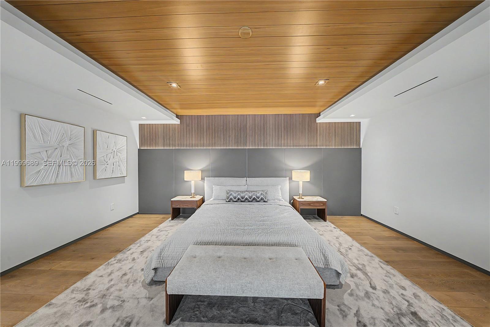 LUCILLE ISLAND - Residential