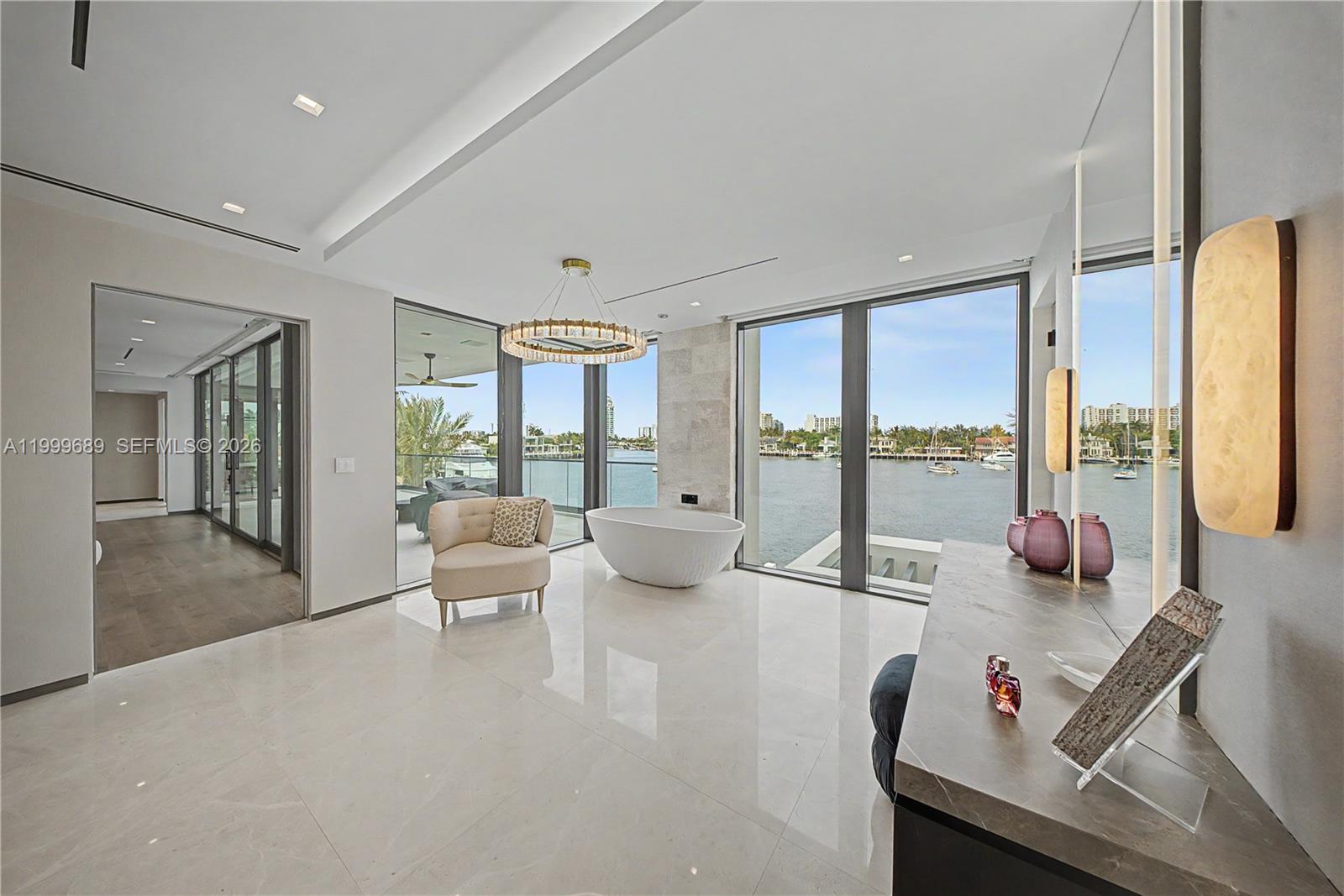 LUCILLE ISLAND - Residential