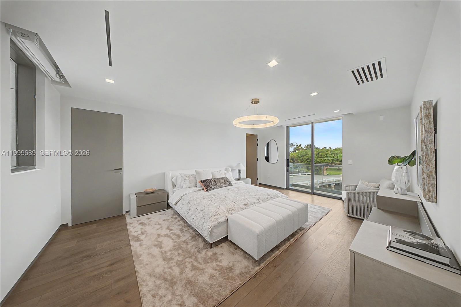 LUCILLE ISLAND - Residential
