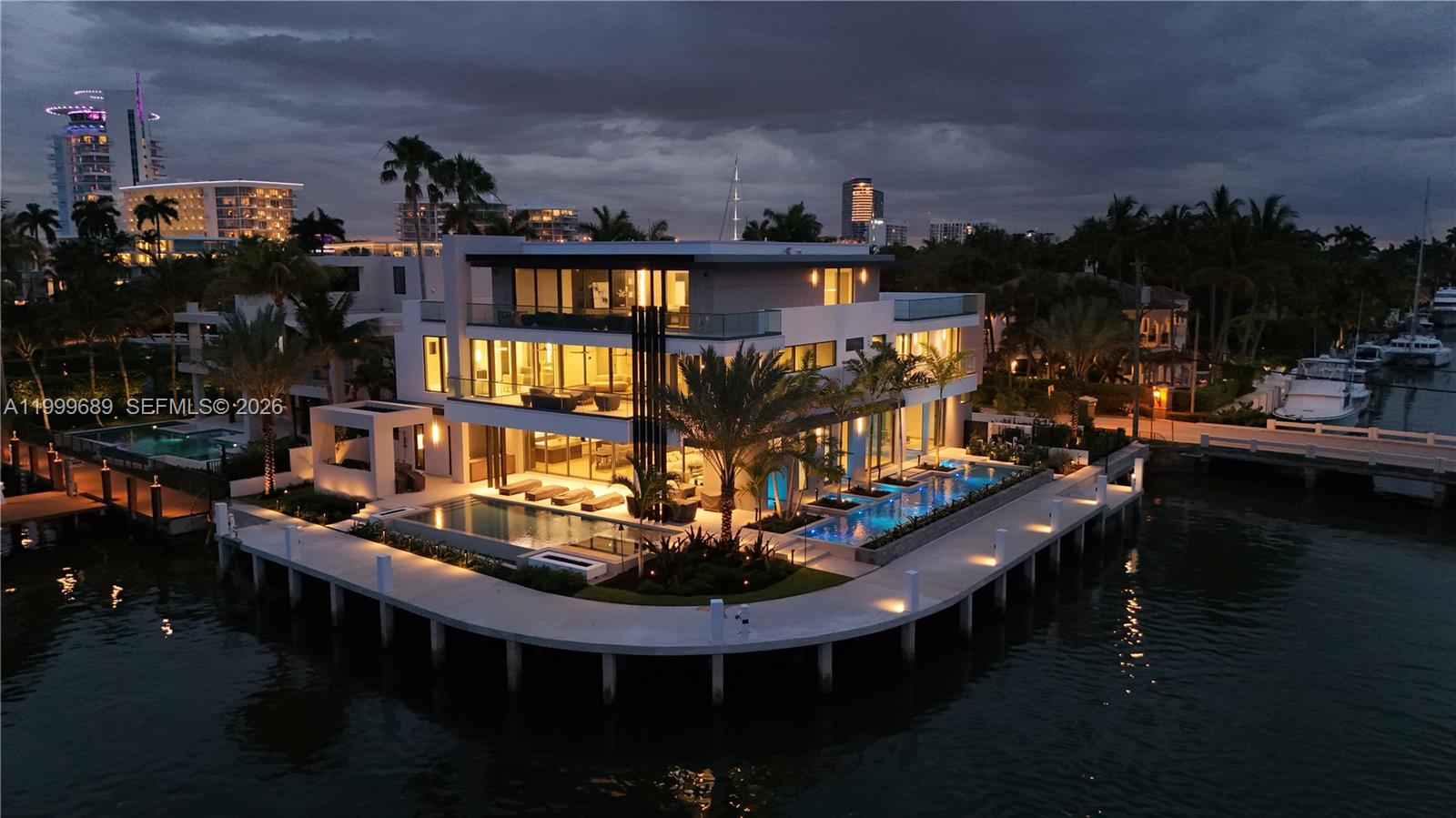 LUCILLE ISLAND - Residential