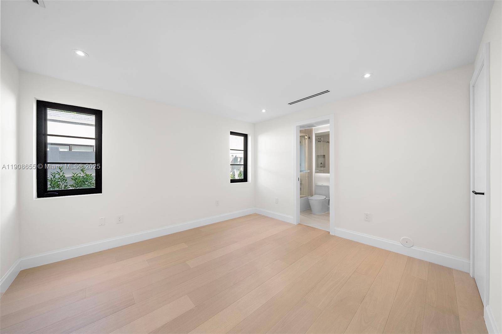 BAYSHORE UNIT 3 - Residential