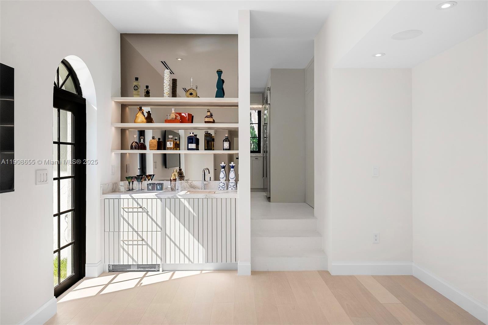 BAYSHORE UNIT 3 - Residential