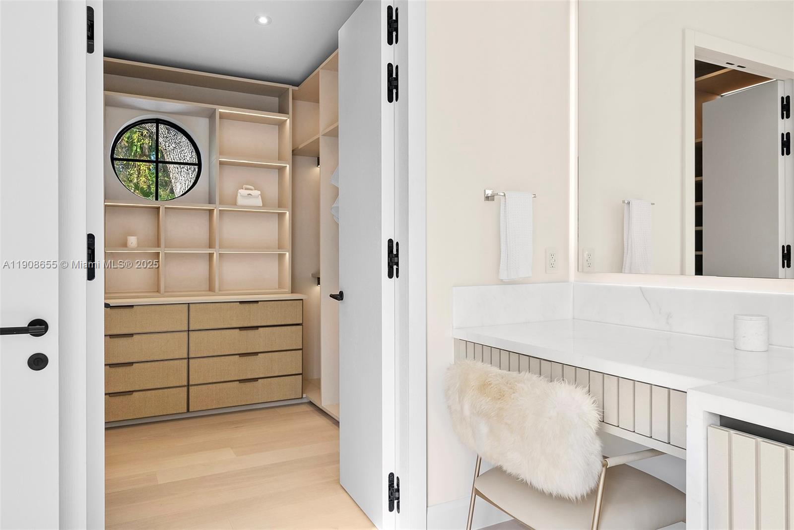 BAYSHORE UNIT 3 - Residential