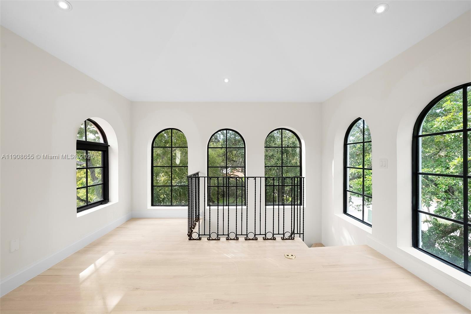 BAYSHORE UNIT 3 - Residential