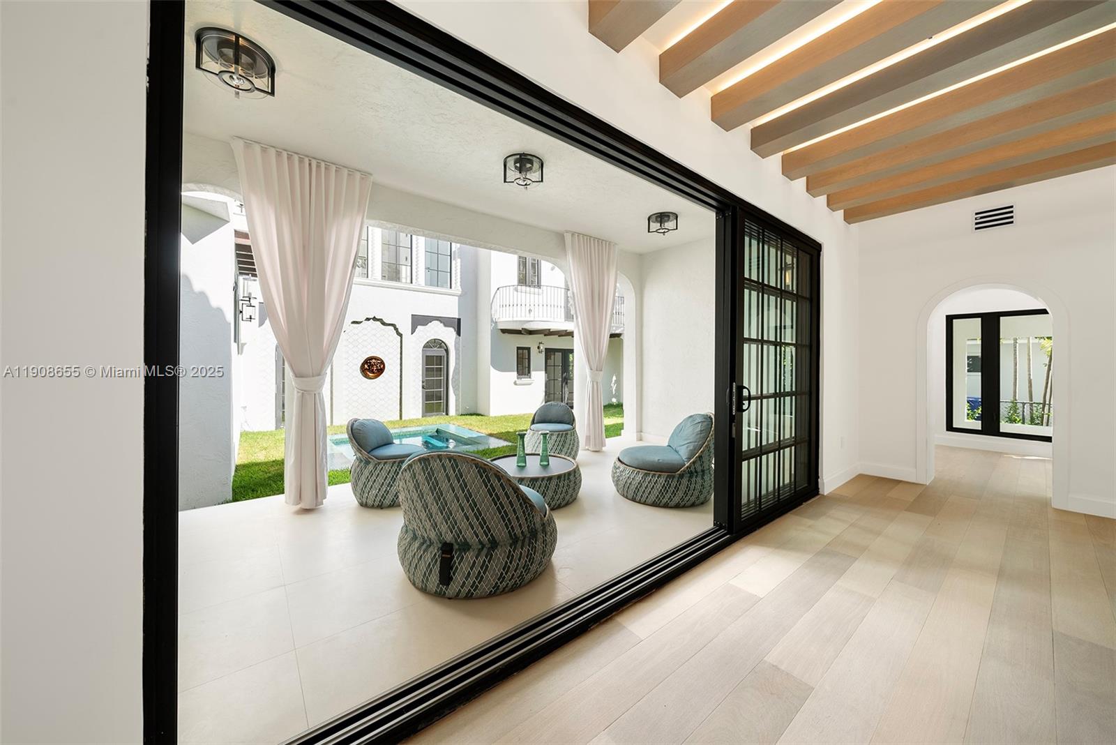 BAYSHORE UNIT 3 - Residential