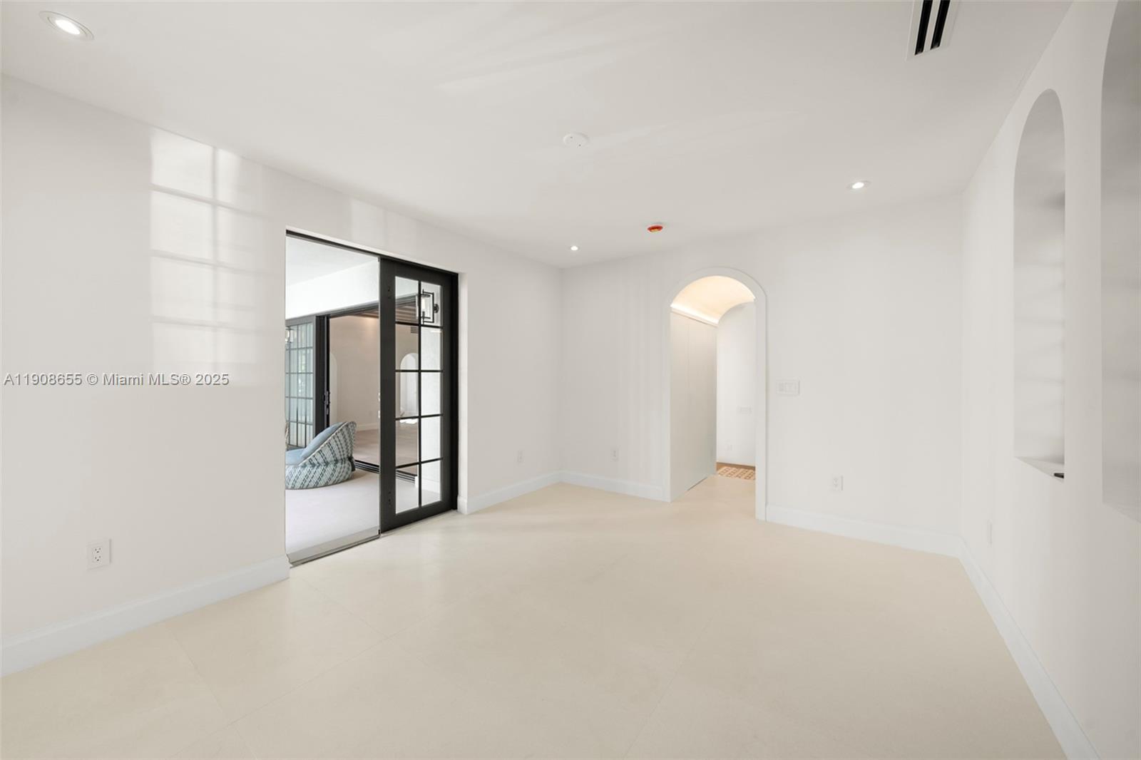 BAYSHORE UNIT 3 - Residential