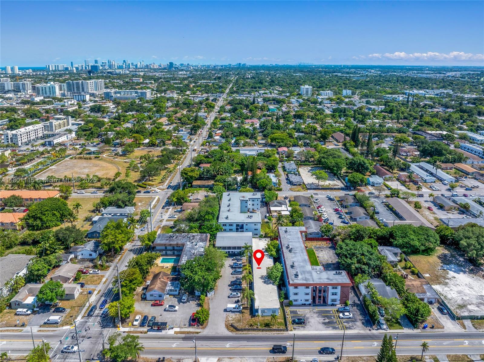 HOLLYWOOD LITTLE RANCHES - Residential Income