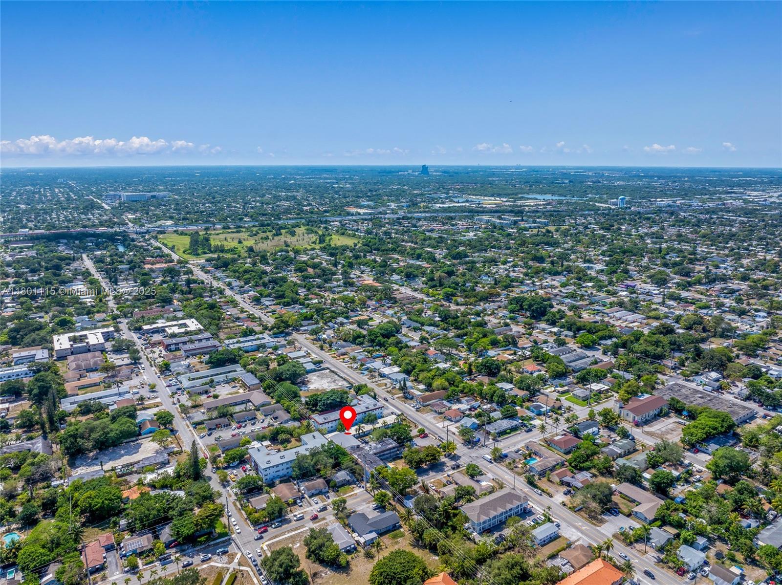 HOLLYWOOD LITTLE RANCHES - Residential Income